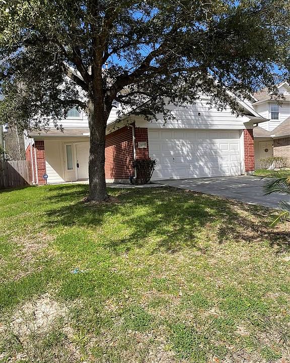 1st image of 2927 Cypress Island Dr