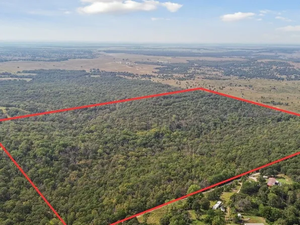 160 Bowring Rd, Bartlesville, OK 74003