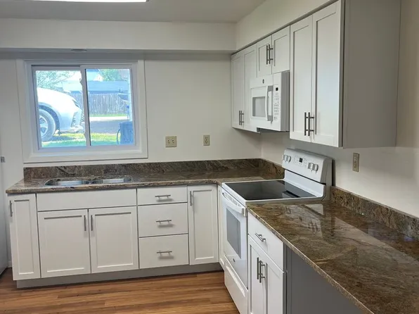 603 N Main St, Groton, SD 57445