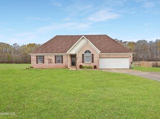 2277 Deer Creek Rd, Byhalia, MS 38611
