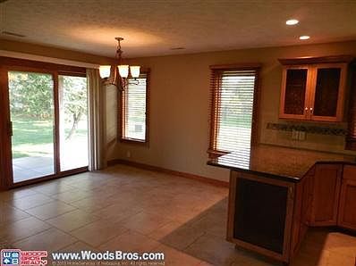 4th image of 7146 S 94th Ct