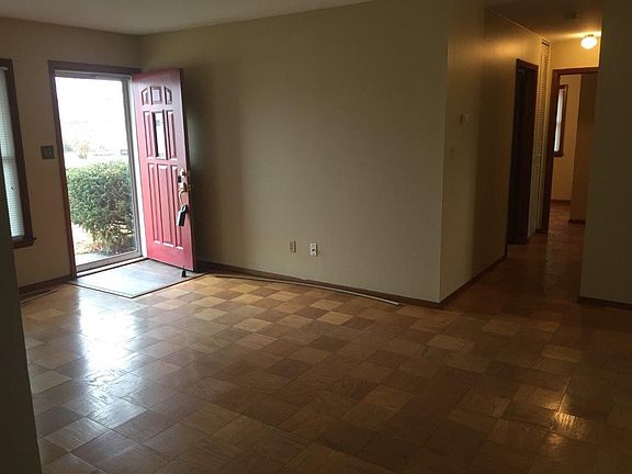 5th image of 2405 Citation Ave