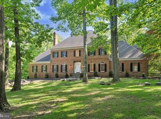 2824 Hill Rd, Green Lane, PA 18054