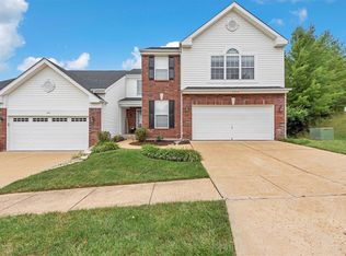 504 Hilltop Townes Dr, Eureka, MO