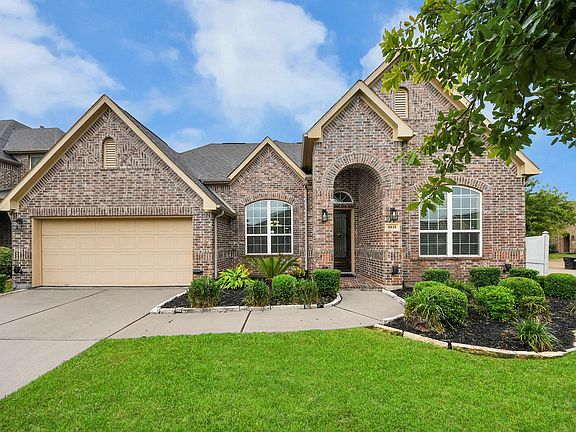 2nd image of 5835 Chaste Ct