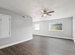 4832 Locke Ave, Fort Worth, TX 76107
