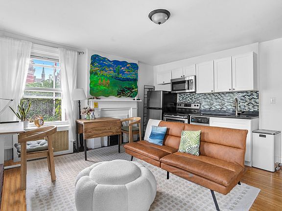 2nd image of 101 W 11th St APT 3F