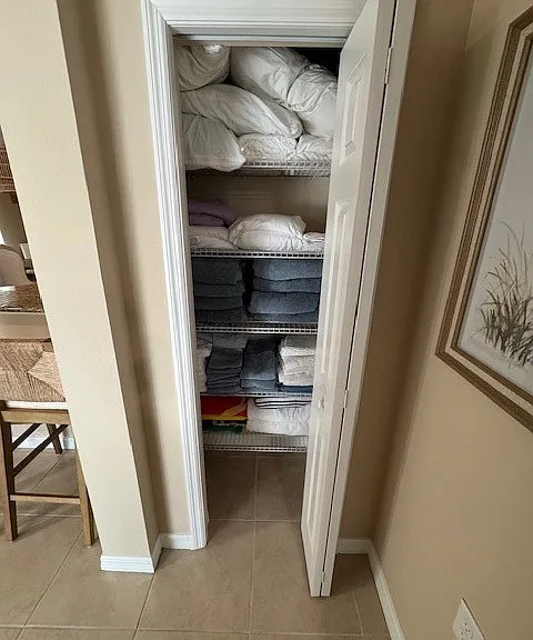 10700 Cetrella Dr — Photo 16
