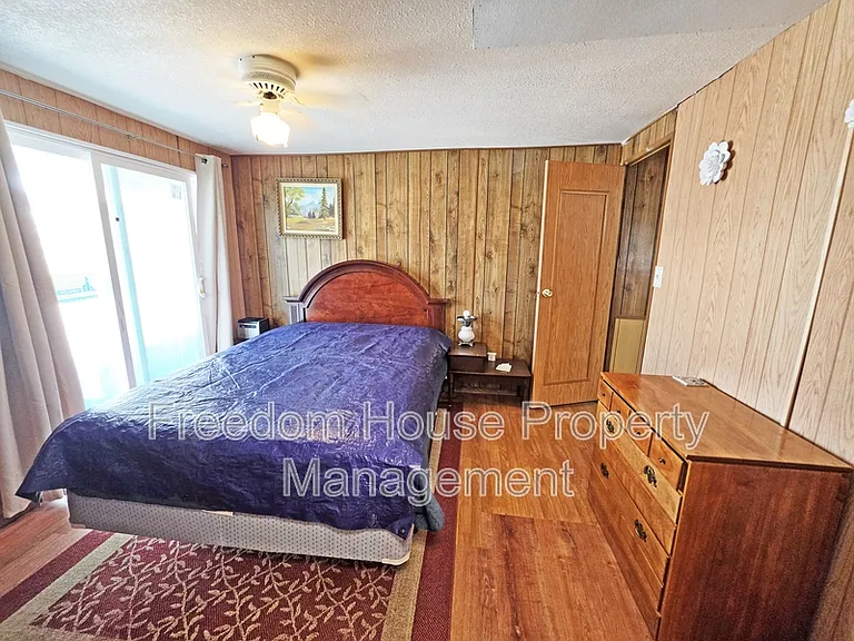6901 N Mountain Vw #1 — Photo 21