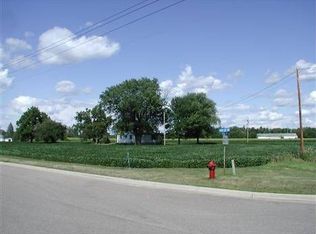 411 6th Ave SE, Winnebago, MN 56098
