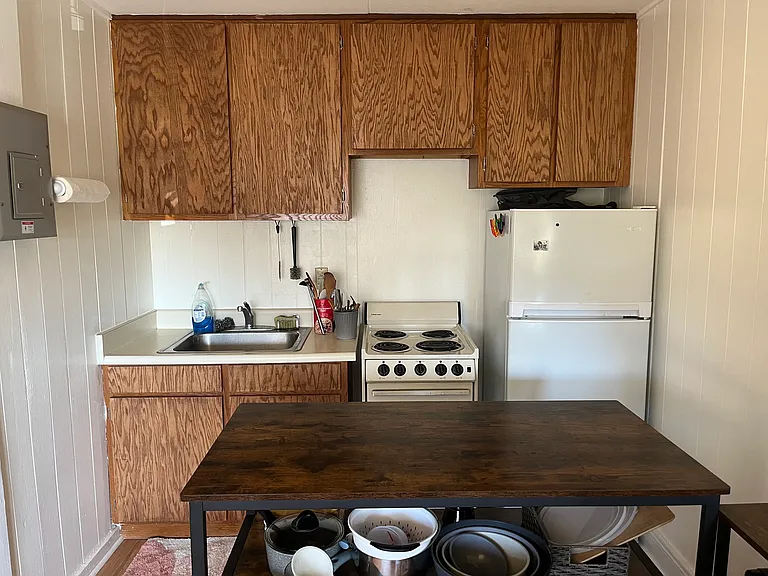 2262 Citron St #3 — Photo 2