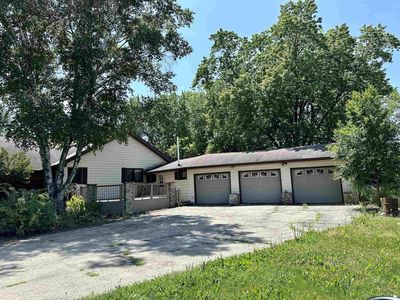 1343 Starr School Road, Stoughton, WI, 53589