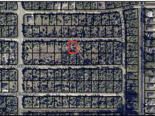 708 Sailboat St SW, Palm Bay, FL 32908