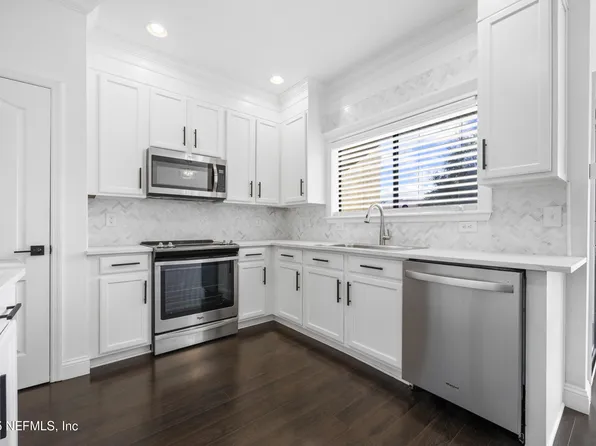 412 HONEYCOMB Way, St. Johns, FL 32259