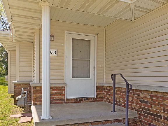 4th image of 3005 N Fremont Avenue #3007