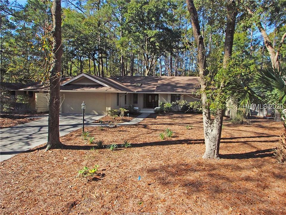 1st image of 26 Edgewood Dr