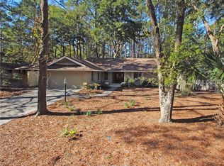 26 Edgewood Dr, Hilton Head Island, SC 29926