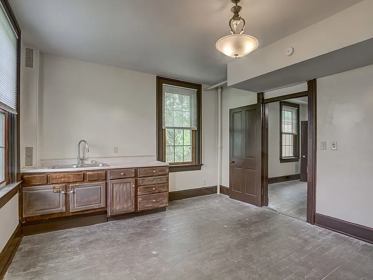 111 Gage St #2 — Photo 7