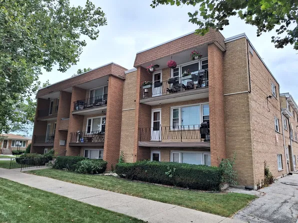6425 S Oak Park Ave #S1, Chicago, IL 60638