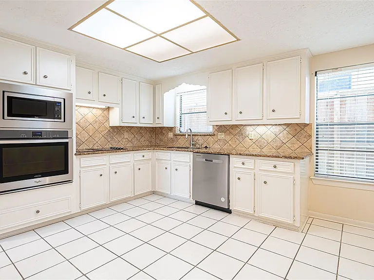 2306 Potomac Dr #B — Photo 15