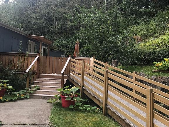 4th image of 12505 116th Avenue Ct E #252