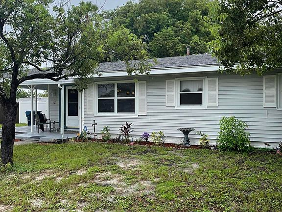 5th image of 5012 Essex Ln