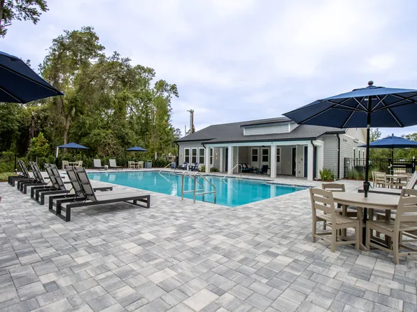 Saddle Brook Landings