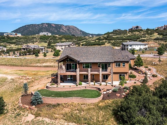 3rd image of 3373 Forest Lakes Dr