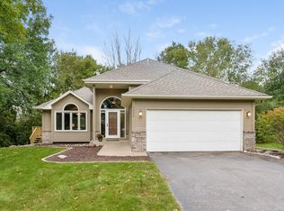 5608 W 140th St, Savage, MN 55378
