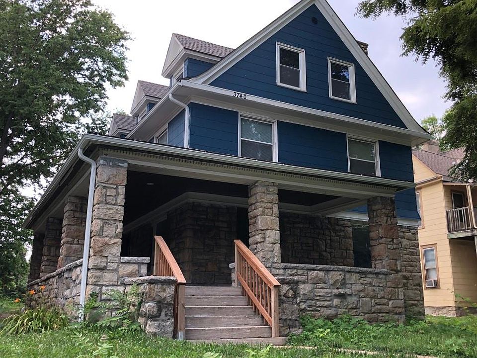 1st image of 3741 Walnut St #1