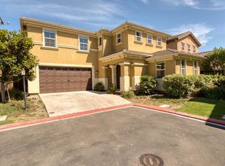 17240 S Canyon Gate Ln, Lathrop, CA
