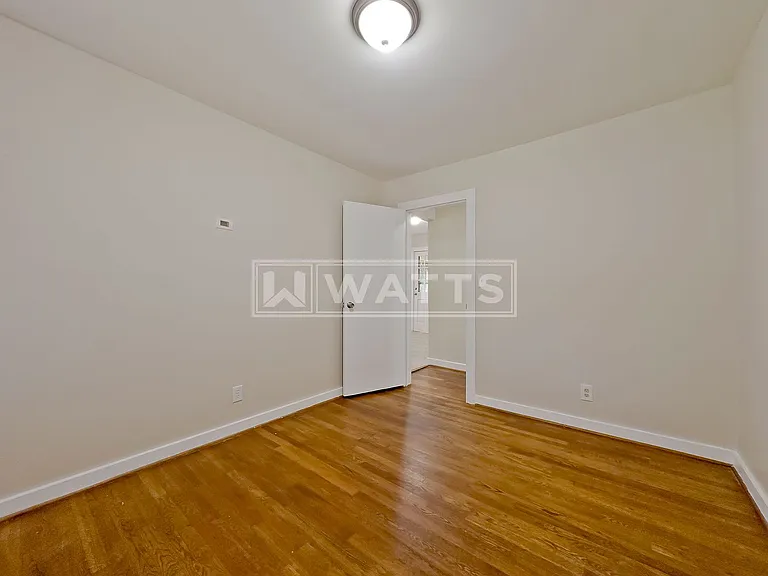 409 Foust Ct — Photo 10