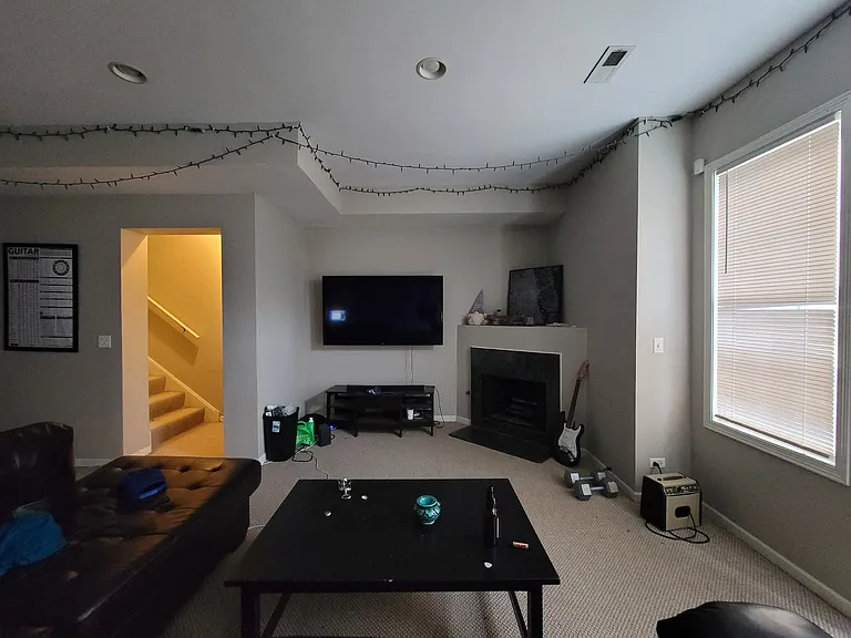 1512 Wood — Photo 34