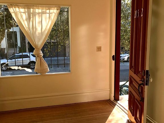 2nd image of 2852 22nd St