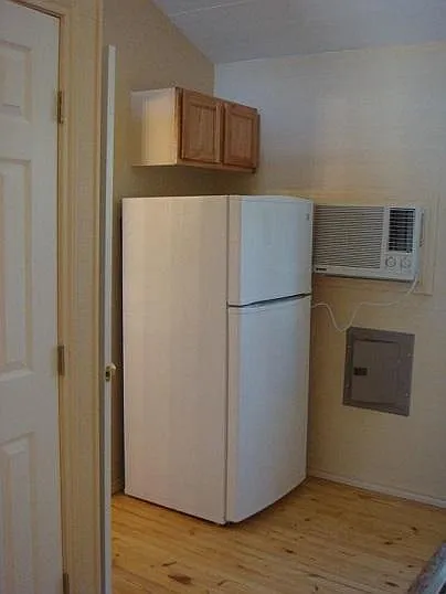1 bed, 400 sqft, $500 — Photo 3