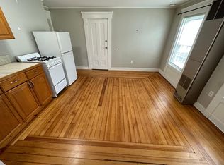 101 Winter St #4, Fall River, MA 02720