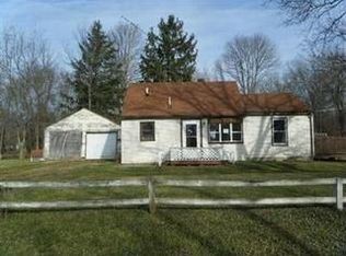 8241 Mile Rd, New Lebanon, OH 45345