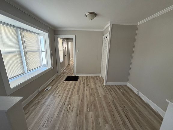 5th image of 1709 E Tabor St