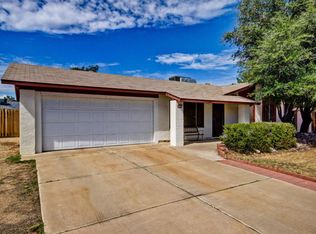 5728 W John Cabot Rd, Glendale, AZ 85308