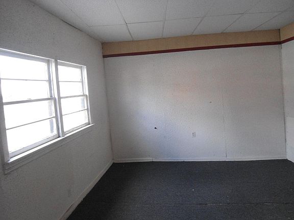 2nd image of 597 Grant St