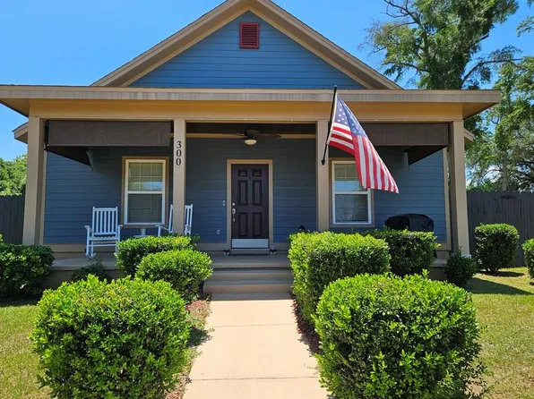 300 Brighton St, Thomasville, GA 31792