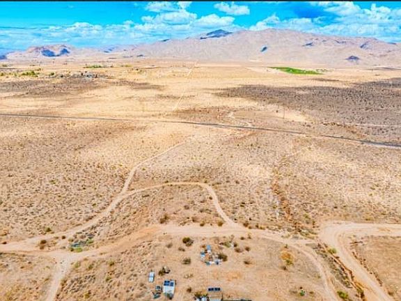 3rd image of 00 Ocotillo Way