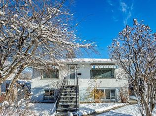 1126 W 8th St SE, Calgary, AB T2G 2Z7