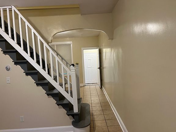2nd image of 1266 Carl Miller Blvd