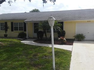 919 Mariposa Dr NE, Palm Bay, FL 32905