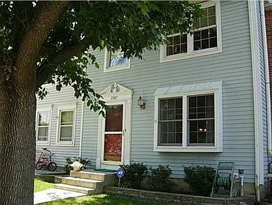 1st image of 2987 Grandwoods Cir