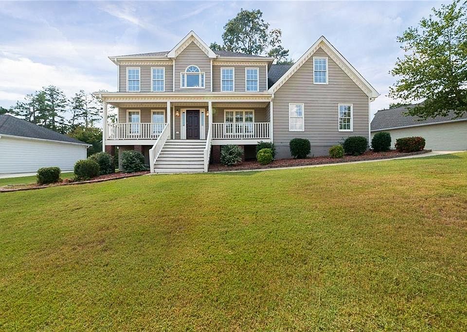 1st image of 2052 Fairway Trace Ln