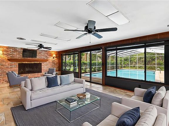 5th image of 7 Eagle Ln
