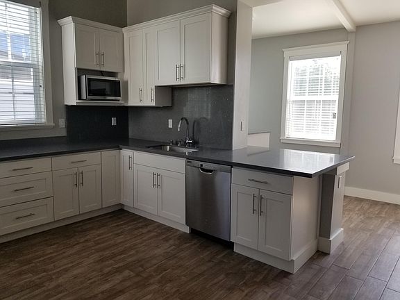 5th image of 2603 18th St