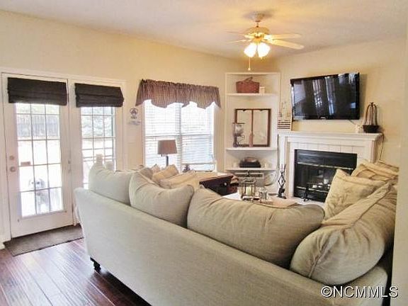4th image of 76 Beechwood Dr